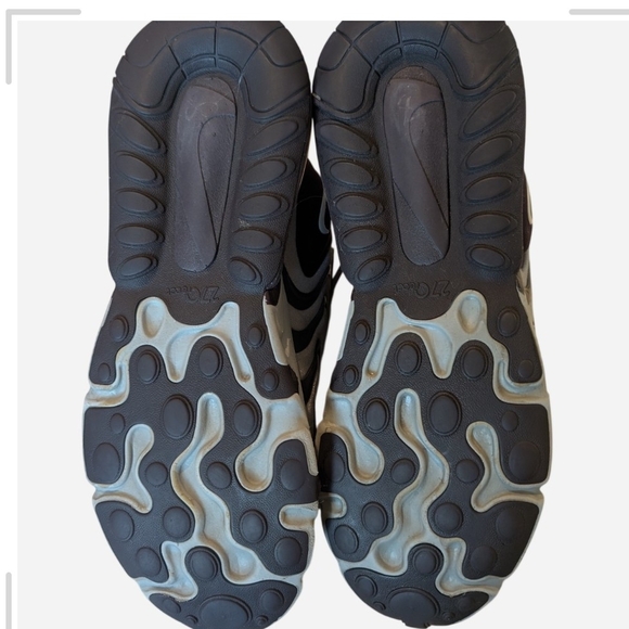 Pre-owned Nike Women Black and Gray Sneakers - Picture 3 of 8